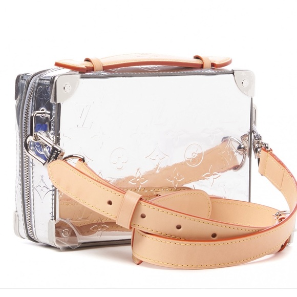 Louis Vuitton Mirror Monogram Messenger Bag - Picture 4 of 6